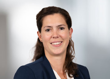 Janine Bienz, Leiterin Expatriate Tax