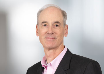 Dr. Eduard Straub , Senior Executive Advisor Corporate Finance / M&A