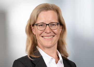 Julia Wingen, Responsable Litigation & Arbitration Services, Associée