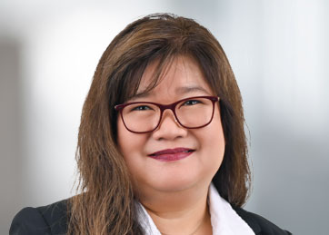 Tina Chan, Saläradministration