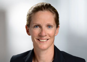 Helene Lüscher, Esperta contabile diplomata
