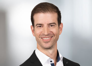 Yves Gyr, Swiss Certified Public Accountant