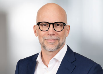 Oliver Ambs, Leiter Unternehmensbewertungen Schweiz